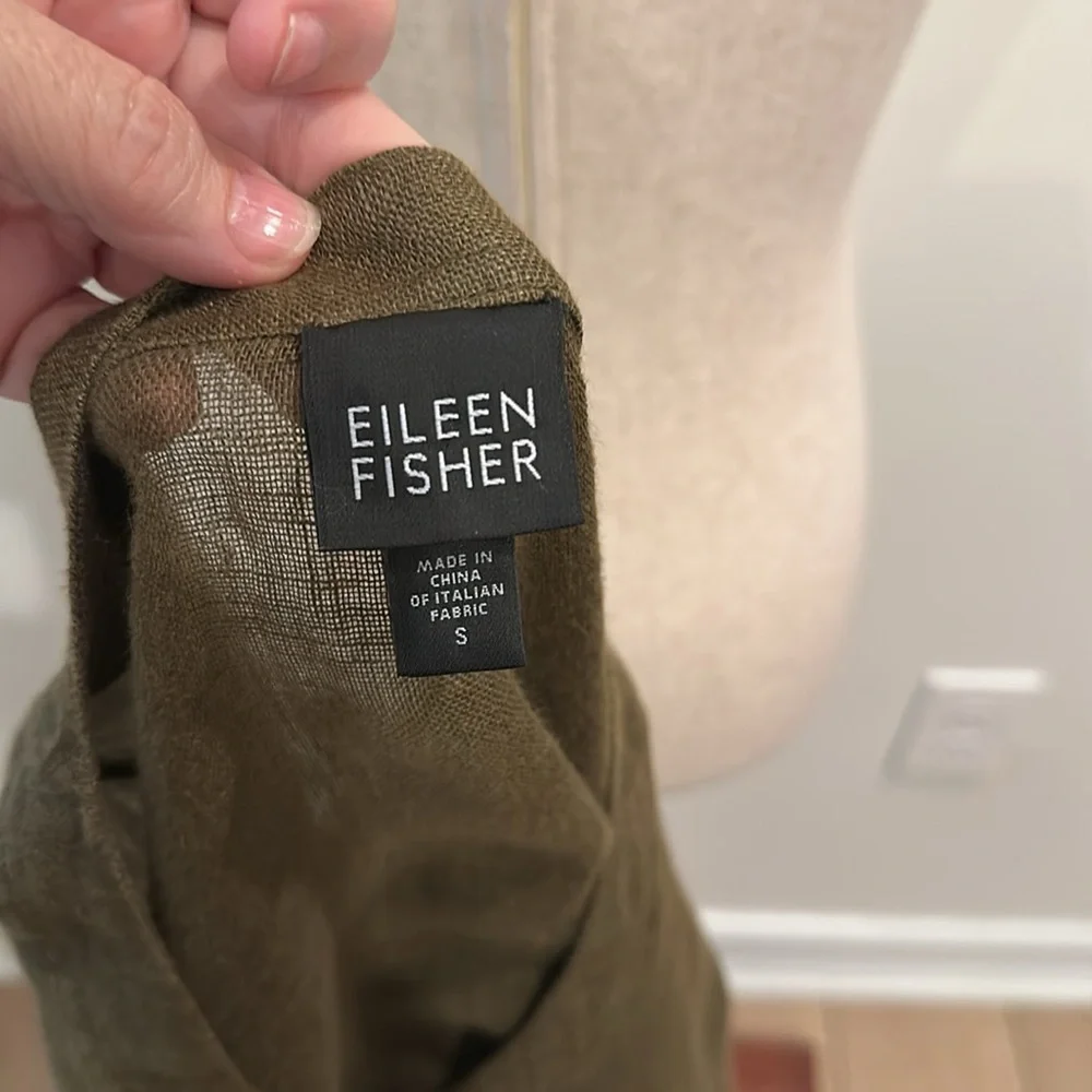 EILEEN FISHER LINEN LONG SLEEVE TUNIC SMALL OLIVE GREEN  KEY HILE
FRONT - Picture 7 of 8